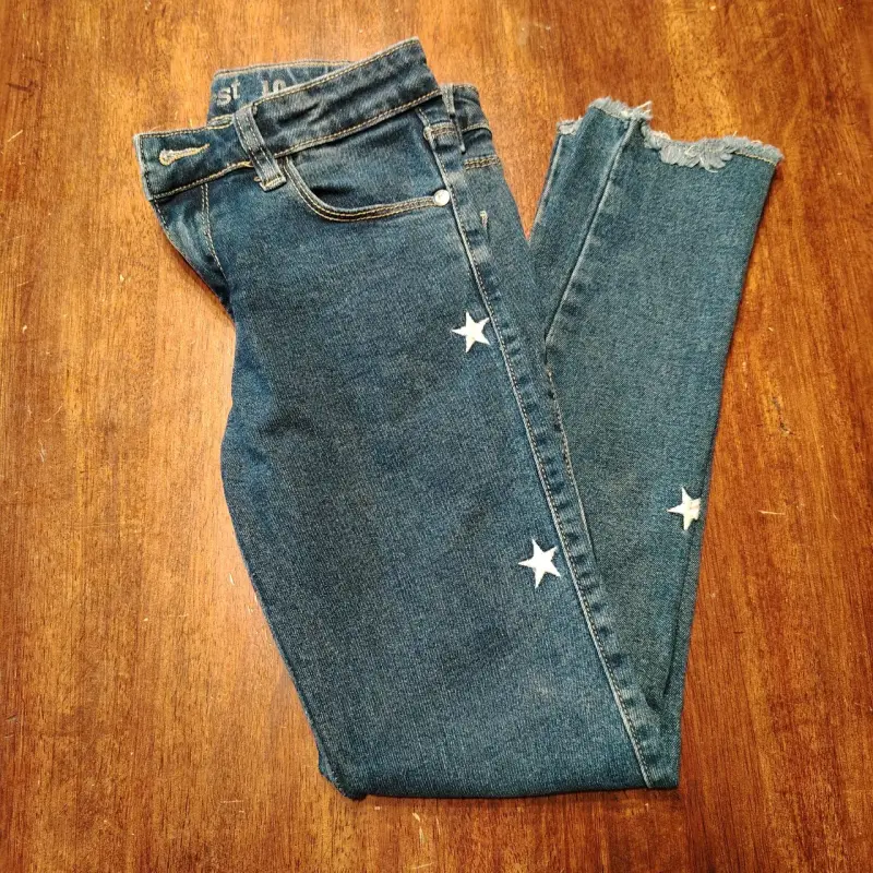 Lote de jeans  y buzo talla 10 - 4