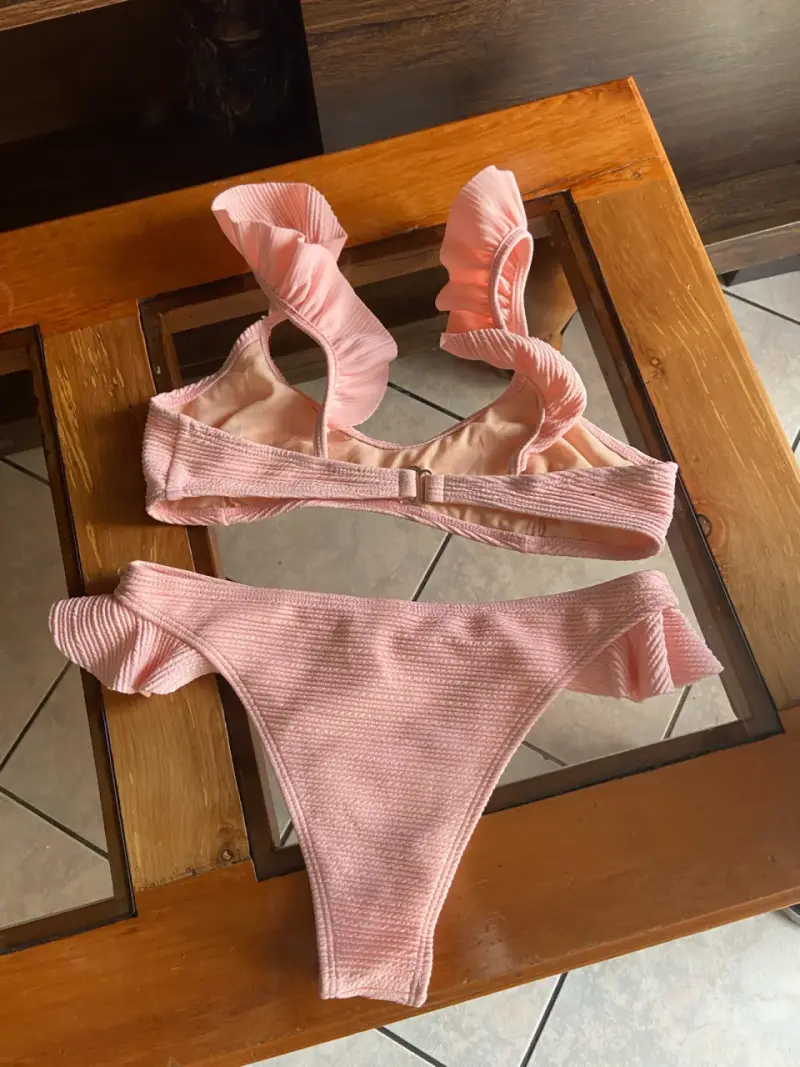 Bikini rosa con volantes - 2