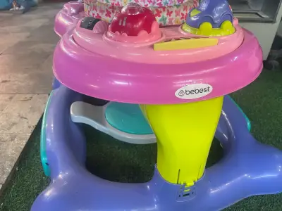 Centro de actividades bebesit 3 en 1 - miniatura 1