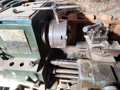 Torno de metal - miniatura 2