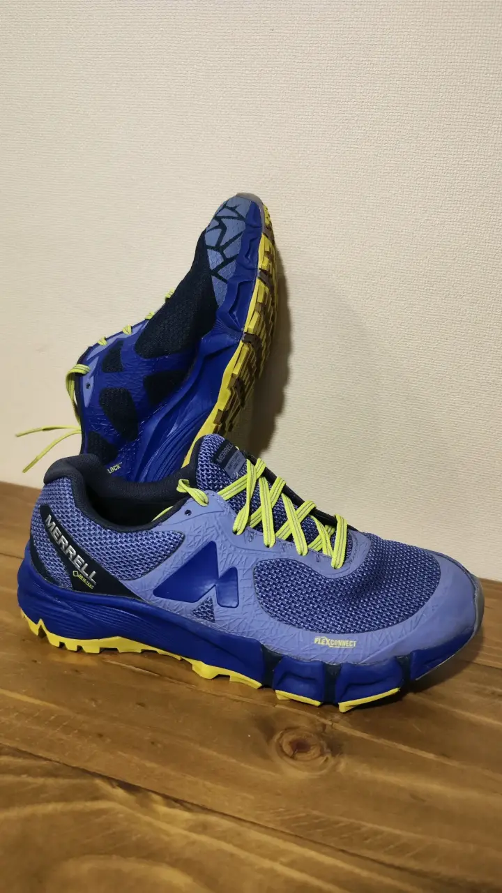 Zapatillas trailunning Merrell