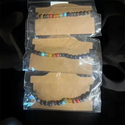 6 Pulseras de piedras variadas - miniatura 6