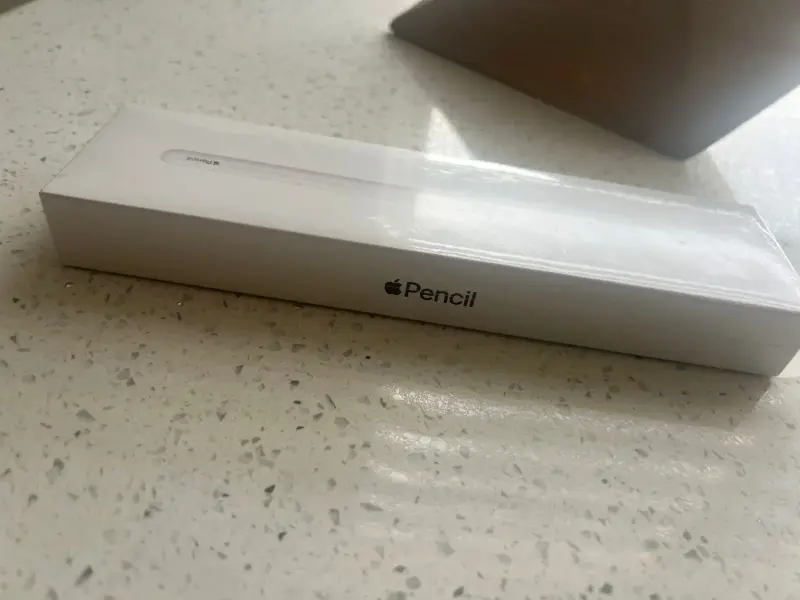 Apple Pencil 2da gen en caja sellada - 1