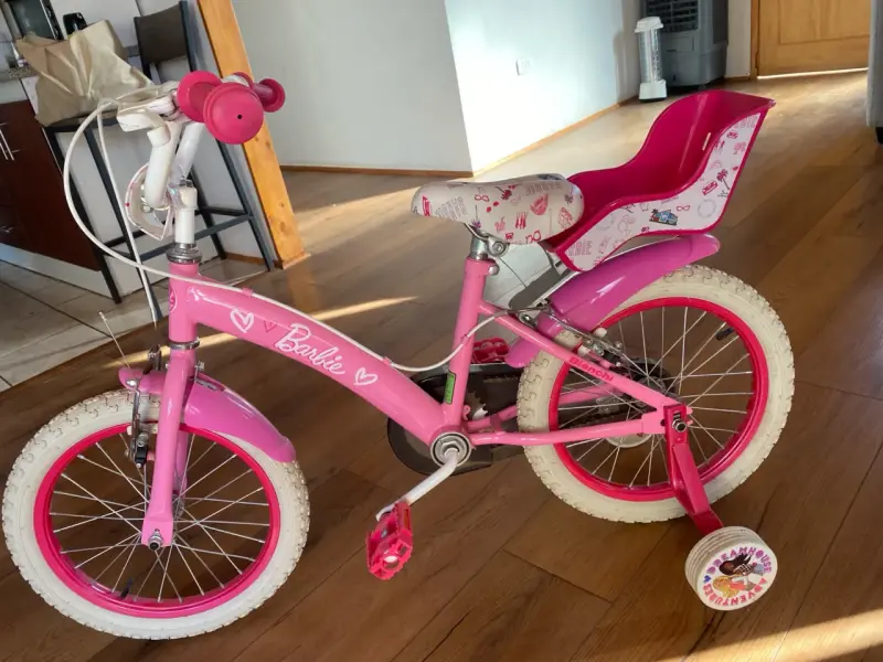 Bicicleta infantil Barbie rosada - 3