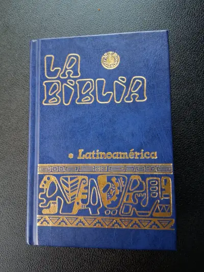 Biblia Latinoamérica azul - miniatura 1