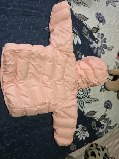 Chaqueta inflable rosada para bebé - miniatura 1