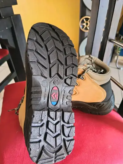 Botas de trekking beige - miniatura 4