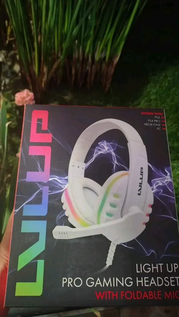 Audifonos gamer blanco con micrófono - 1