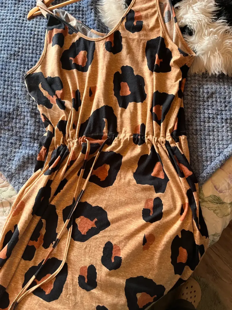 Lote de ropa femenina variada - 4