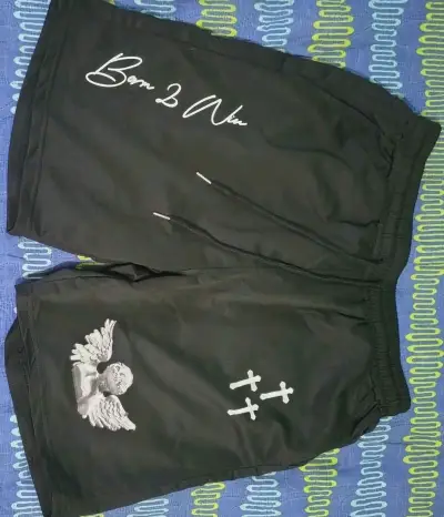 Shorts con estampado de ángel - miniatura 1
