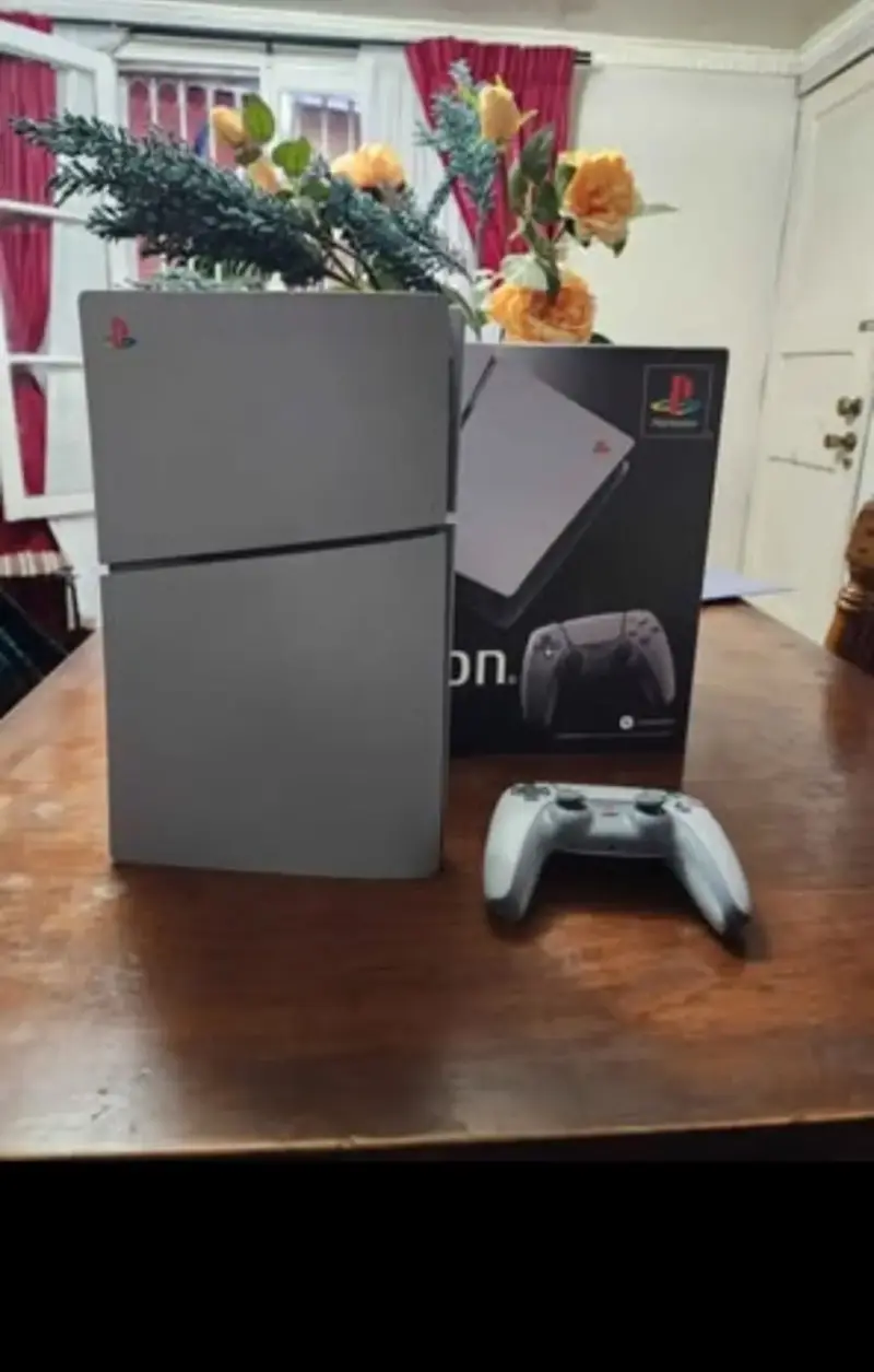 Consola PlayStation 5 Edición Digital - 2