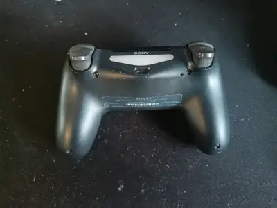 Control DualShock 4 negro - miniatura 2