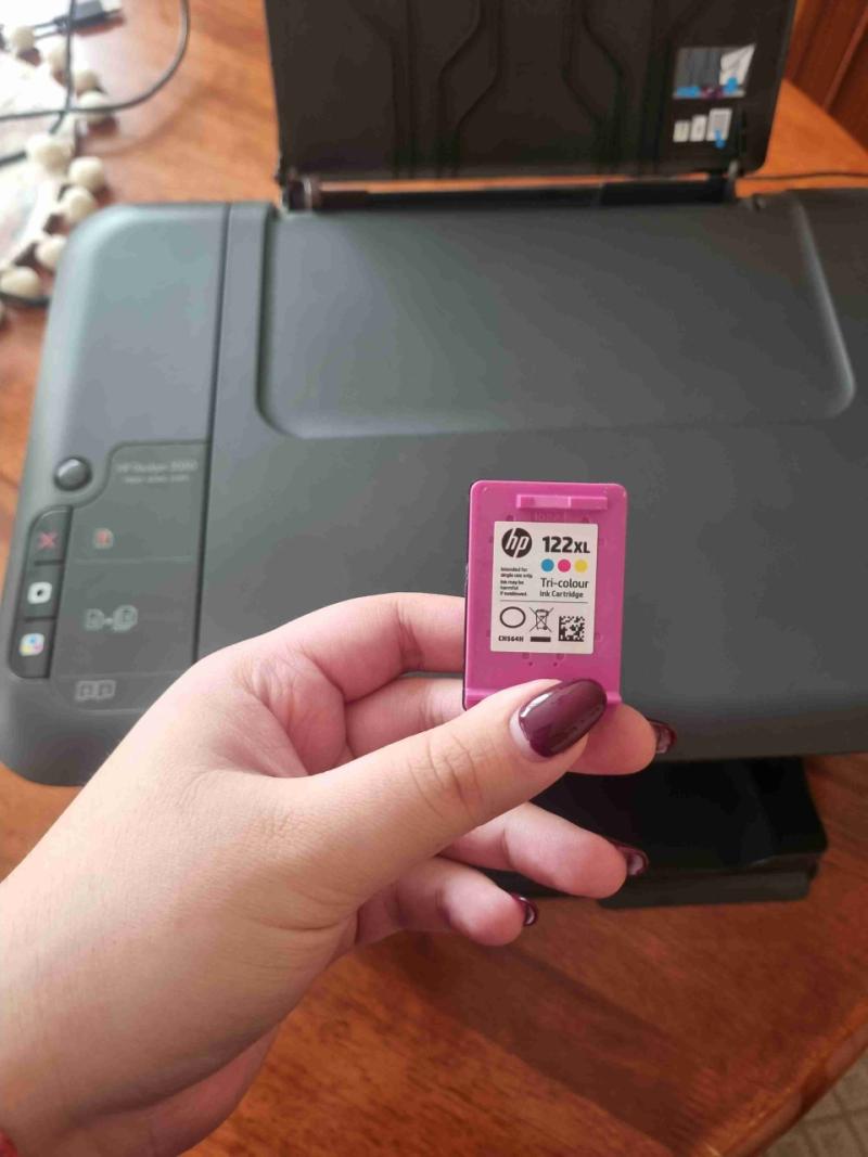 Impresora multifuncional HP Deskjet 2050 - 4
