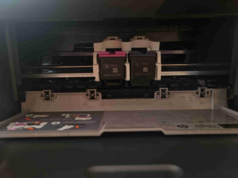 Impresora multifuncional HP Deskjet 2050 - 6