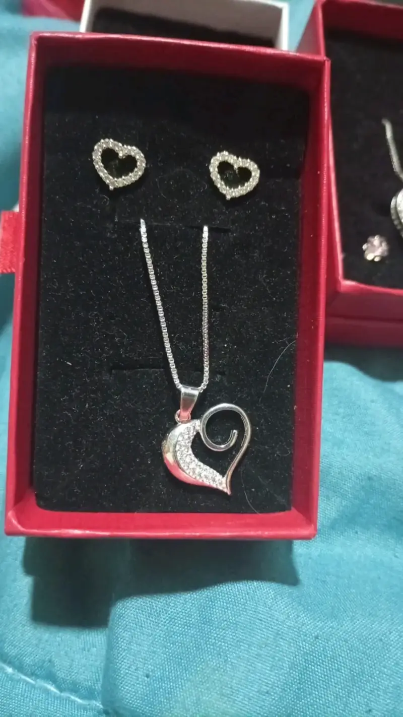 Set collar y aros con piedra rosada - 4