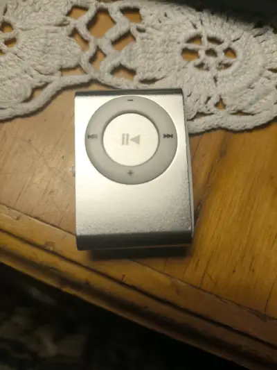 Cable USB y auriculares nuevos, dispositivo mp3 - miniatura 4