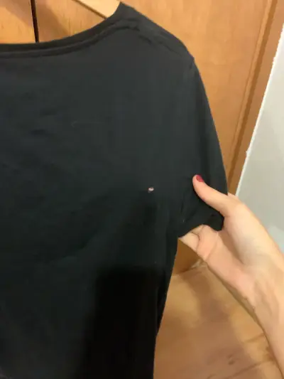 Polera negra básica - miniatura 3
