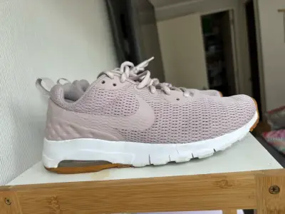 Zapatillas nike deportivas palo rosa - miniatura 2