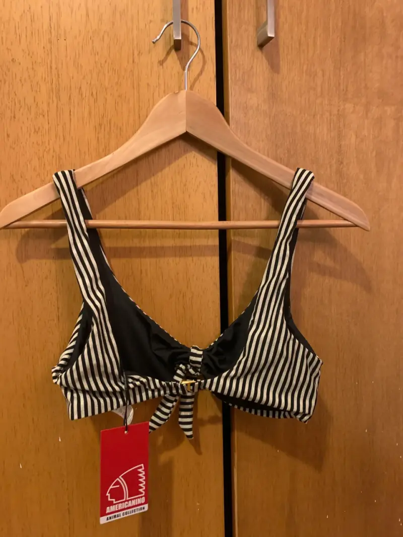 Top bikini a rayas blanco y negro - 2