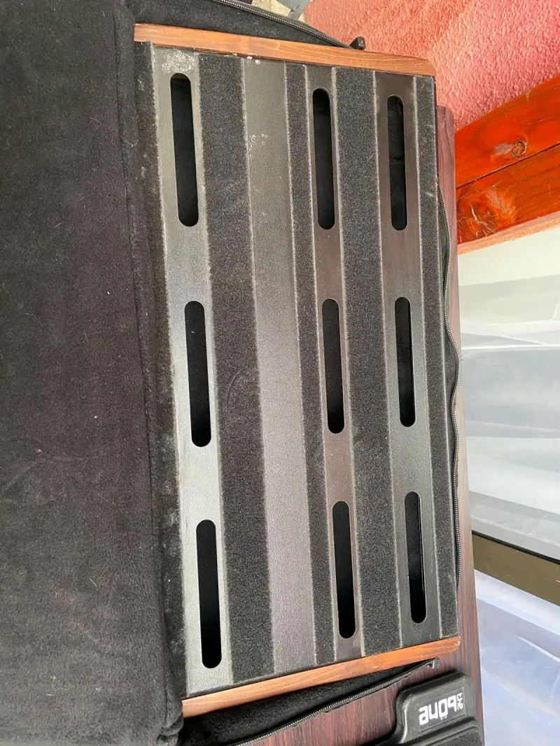 Pedalera para guitarra Luisiana - 1
