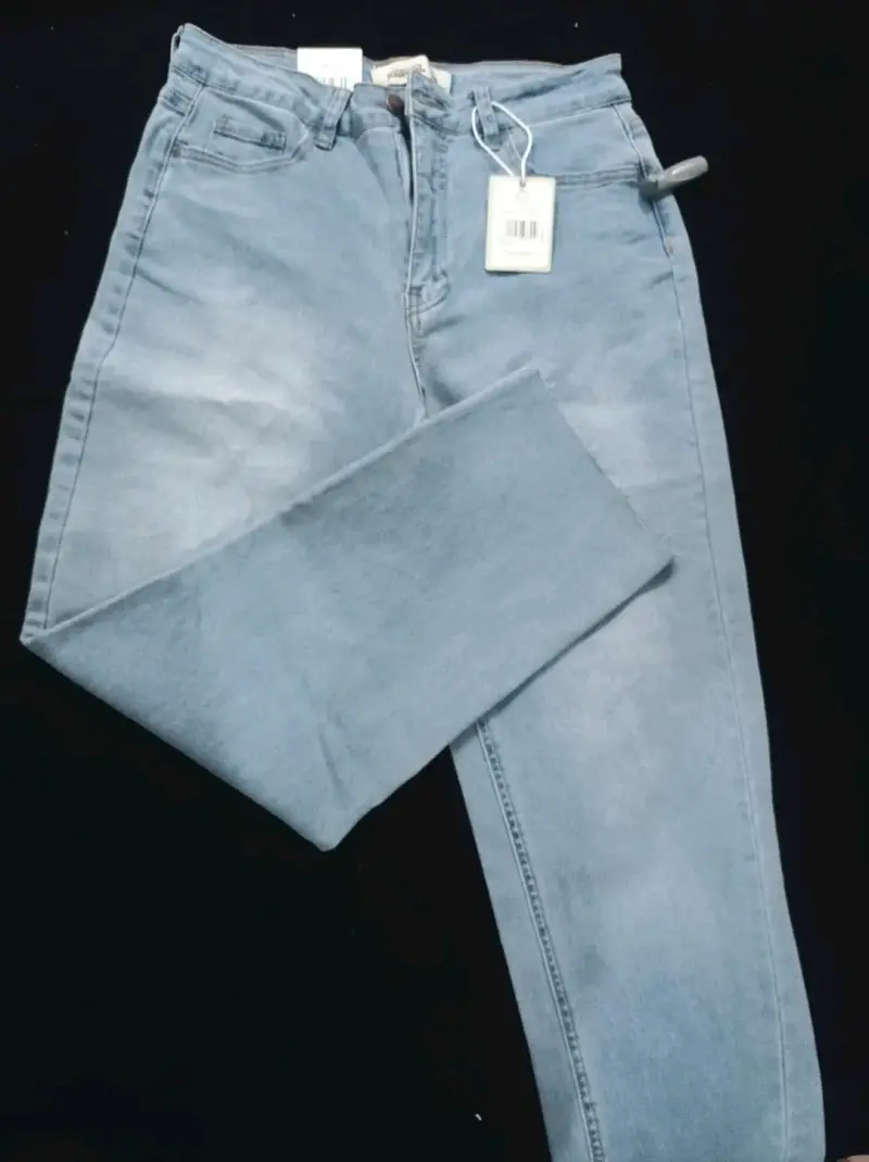Jeans azul claro