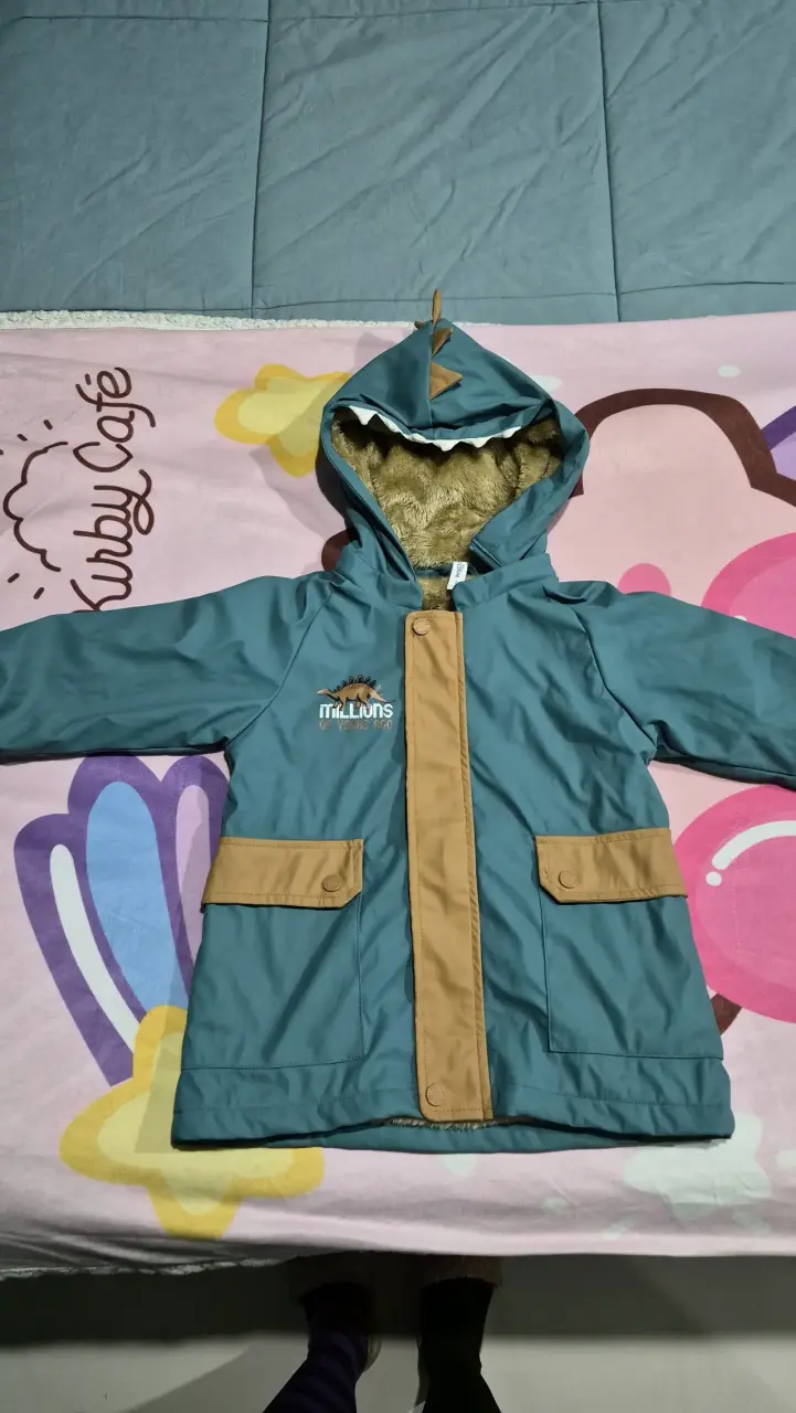 Parka infantil verde con capucha - 1
