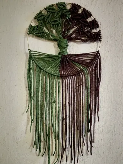 Tapiz de macramé artesanal - miniatura 5