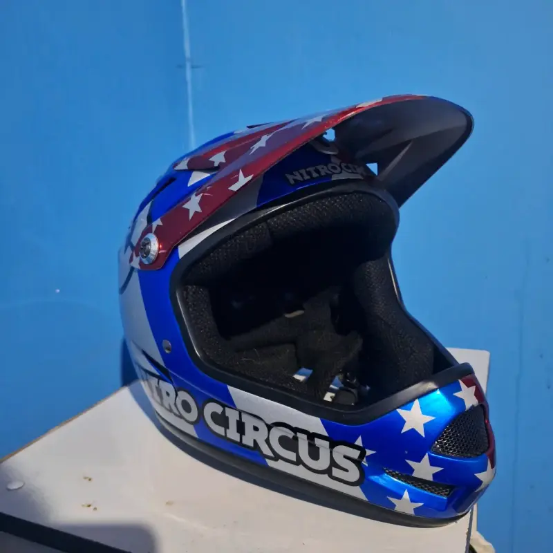 Casco Nitro Circus azul - 1