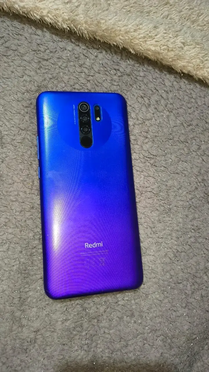 Xiaomi Redmi 9 – Funcional + 4 Carcasas de Regalo - 2