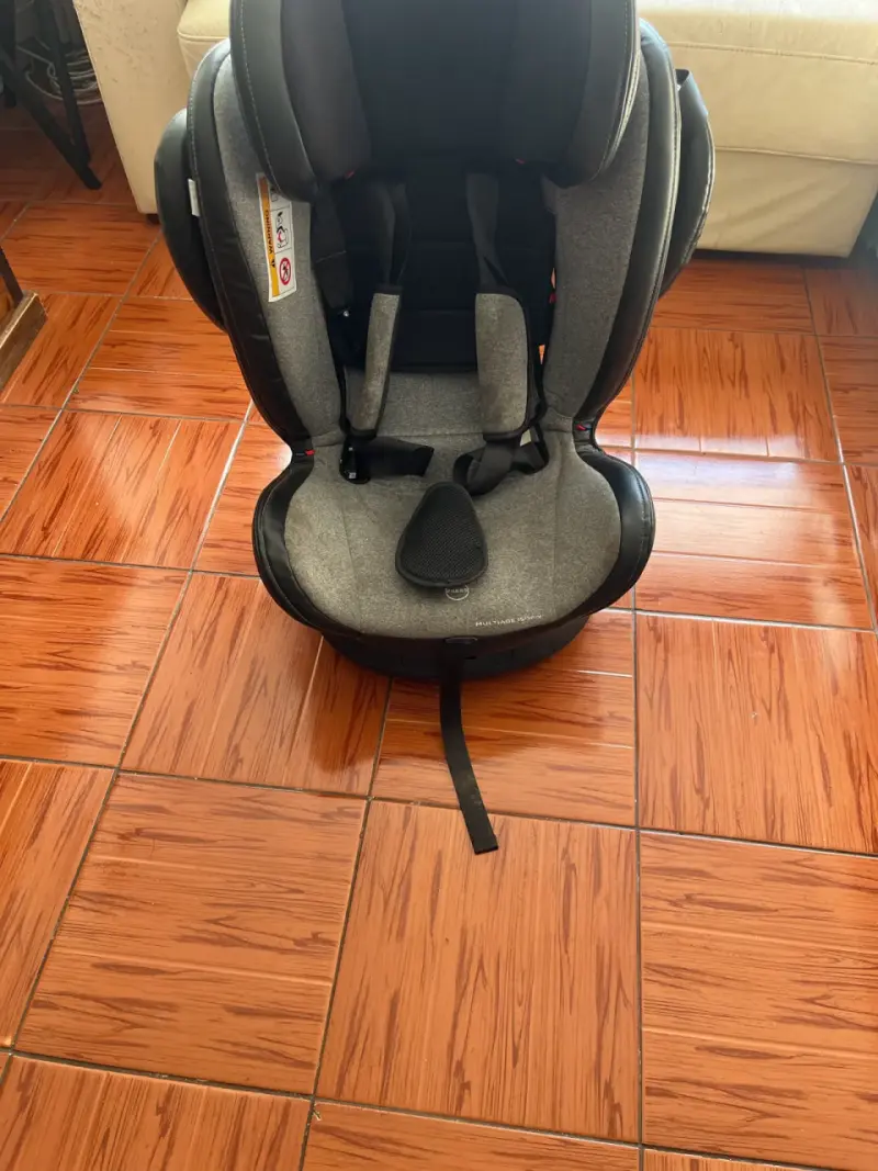 Silla de auto + coche - 1
