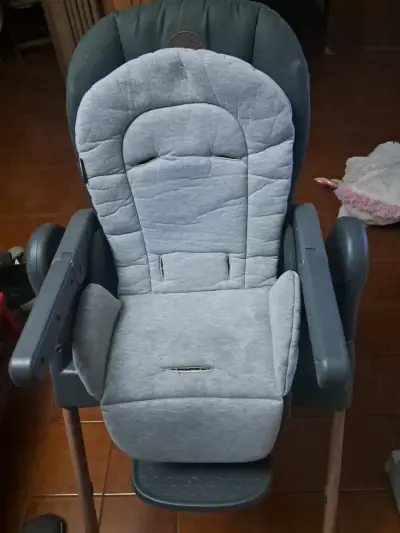 Silla alta para bebé negra - miniatura 3