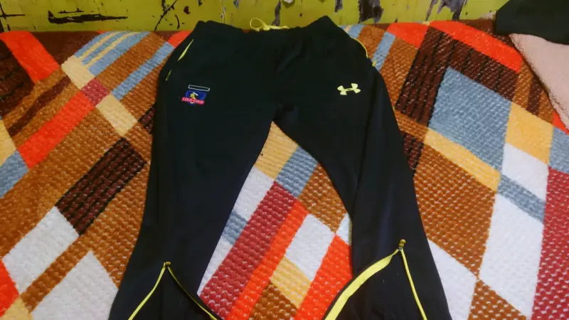 Pantalón deportivo negro Colo-Colo - 1