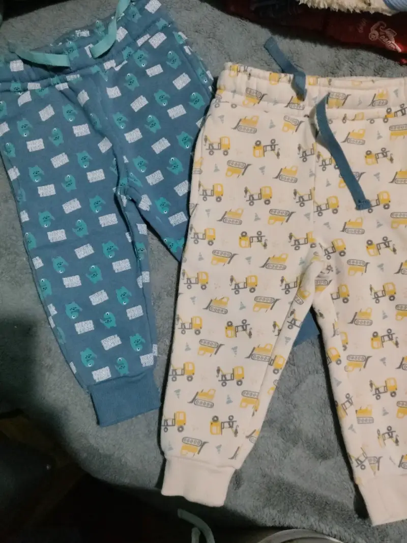 buzos de niño con estampados 12meses