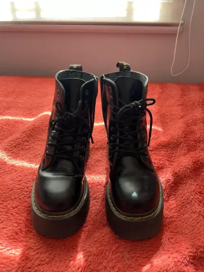 Botas negras estilo militar - miniatura 4