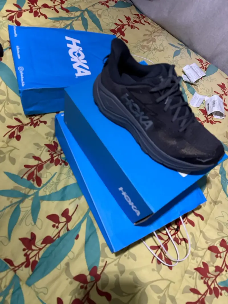 Zapatillas negras Hoka - 2