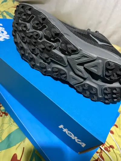 Zapatillas negras Hoka - miniatura 4