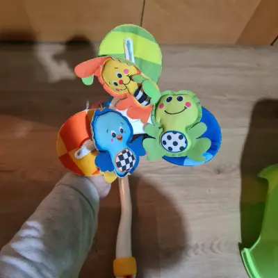 Móvil musical para bebé - miniatura 3