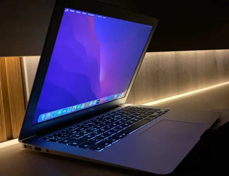 Notebook Apple MacBook como nuevo - 1