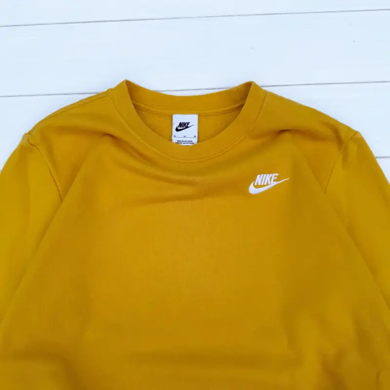 Polerón Nike mostaza - 3