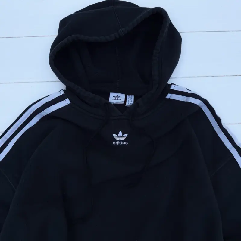 Polerón negro con capucha Adidas crop - 3