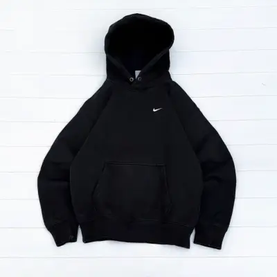 Polerón Nike Negro Grueso - miniatura 1