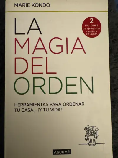 Libro La Magia del Orden Marie Kondo - miniatura 1