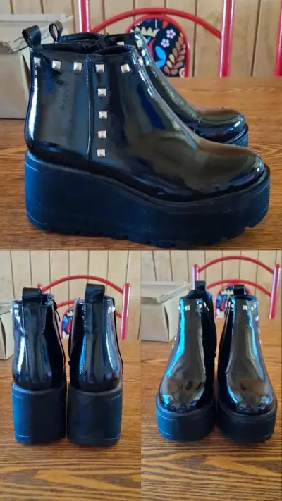 Botines negros con plataformas y tachas - miniatura 1