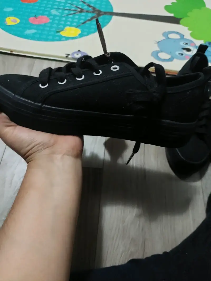Zapatillas negras con plataforma - 2
