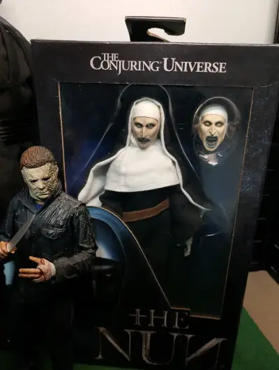 Figuras de acción colección horror y sci-fi - miniatura 4