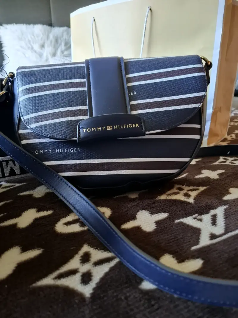 Mochila Tommy Hilfiger rayada - 2