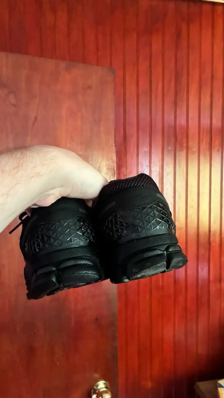 Zapatillas Nike vomero 5 Triple Black - 2