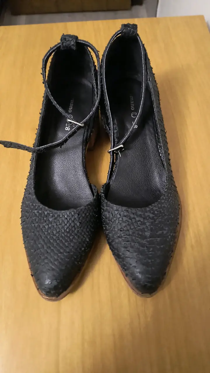 Zapatos de Cuero marca Romano número 38 - 4