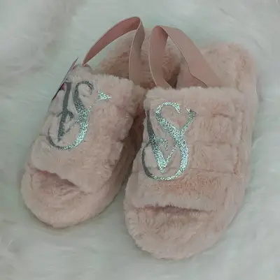 Pantuflas de peluche Victoria's Secret - miniatura 3