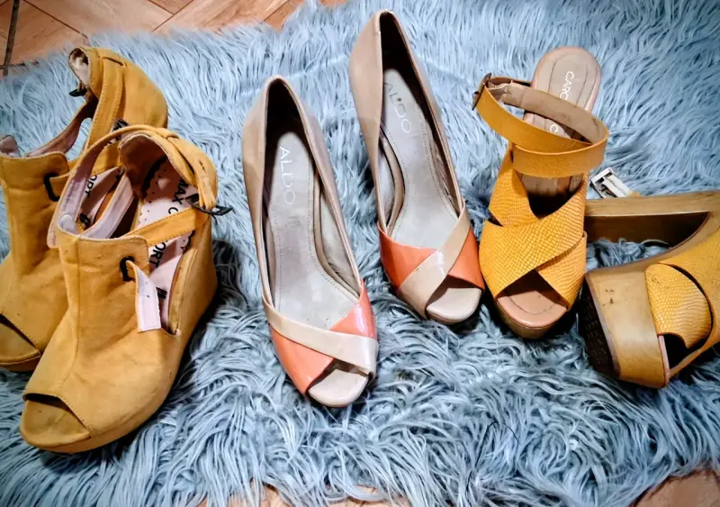 Sandalias de tacón en varios colores - 3